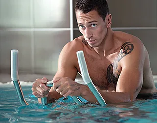Aquatic fitness machines