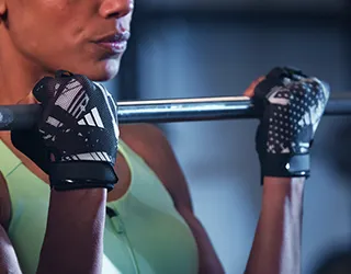 Weight lifting gloves
